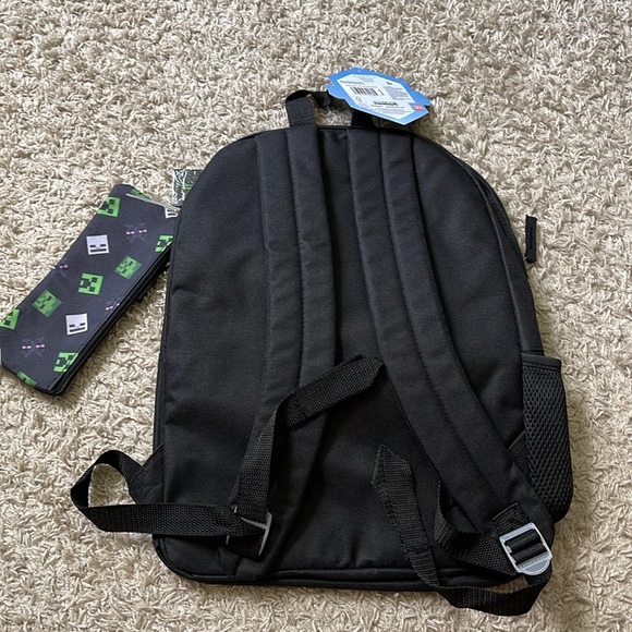 NWT Bioworld Black/Green/Gray Minecraft 4 piece Backpack Set - Picture 4 of 7